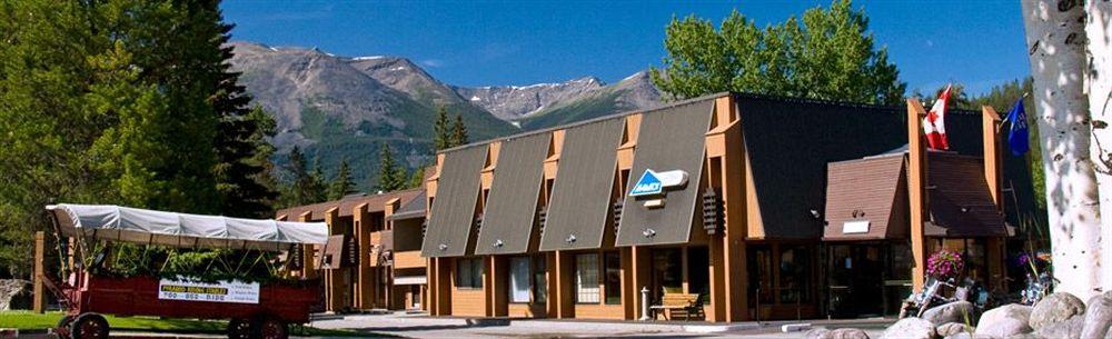 Marmot Lodge Jasper Dış mekan fotoğraf