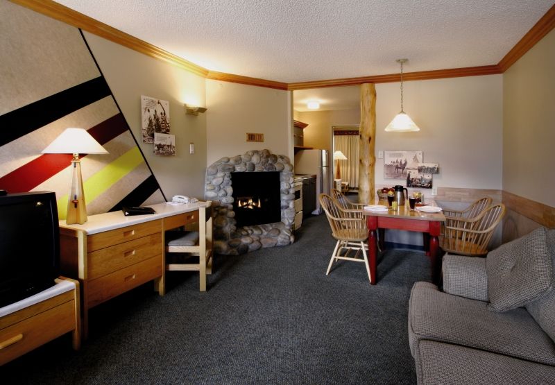 Marmot Lodge Jasper Dış mekan fotoğraf